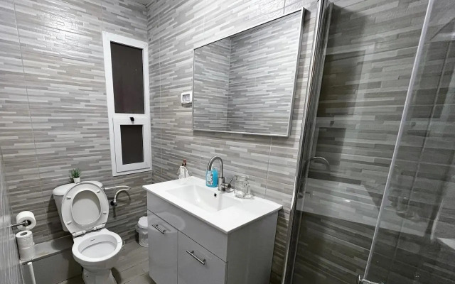 A cozy 2bdrm home in Wadi-Nisnas Haifa