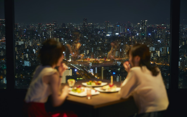 ART HOTEL Osaka Bay Tower
