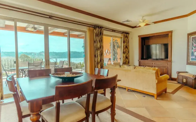 CR Luxury Montebello 1D 3 Bdrm