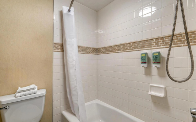 Best Western Seven Seas