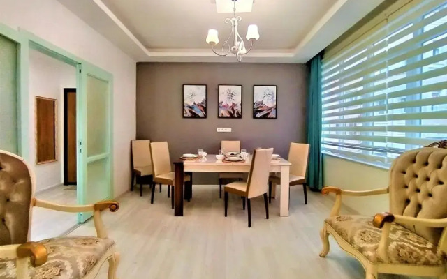 Central Flat Near Seaside In Antalya Muratpasa