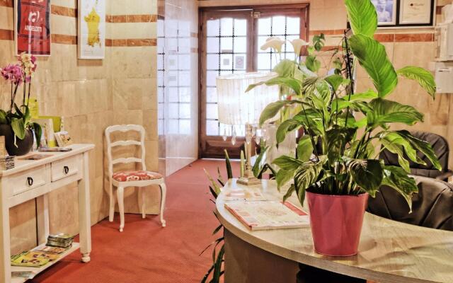 Logis Hotel Des Pyrenees Rest. La Pergola