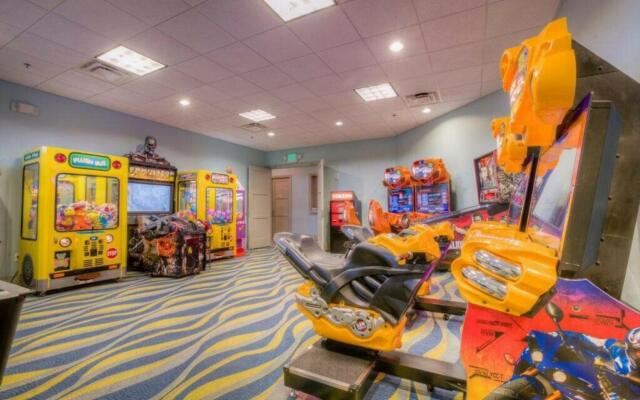 Amazing Champions Gate 7 bedrooms/6 bathrooms!