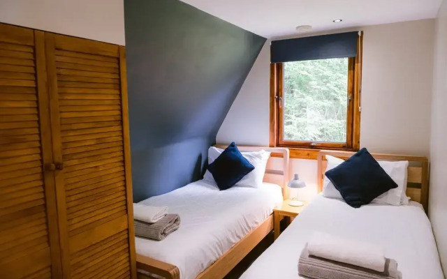 Bright Star Lodge