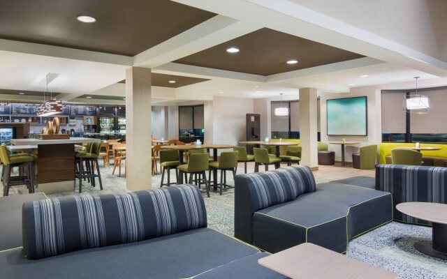 Courtyard by Marriott Springfield Airport