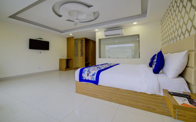 Hotel D'Capitol- Delhi Airport