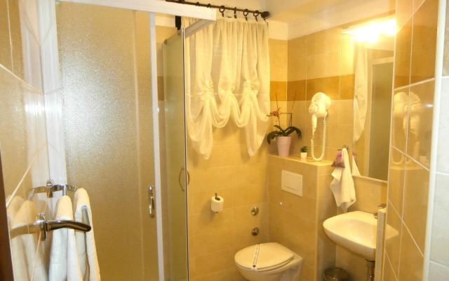 Apartments Cordis