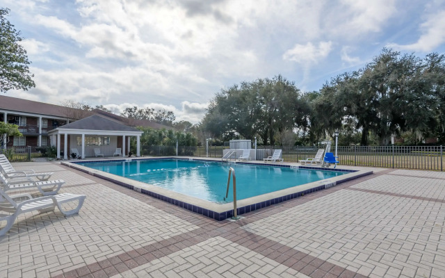 Motel 6 Ocala, FL - Conference Center