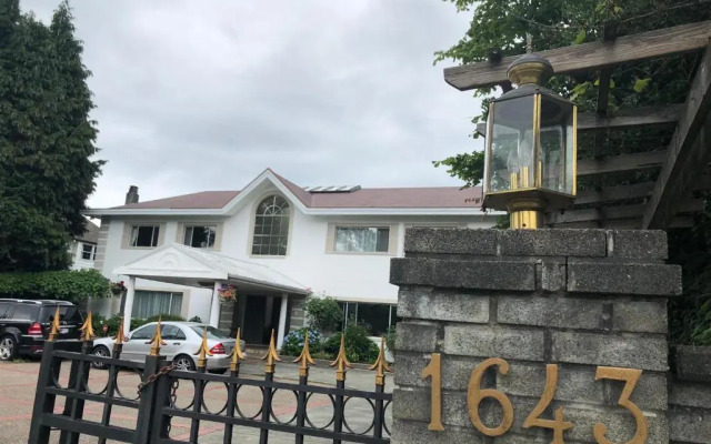 Vancouver shaughnessy guest home