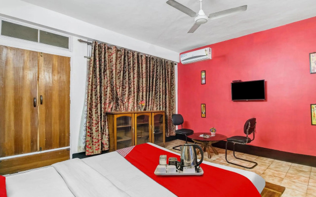 OYO Flagship 70293 Bobs Mansion