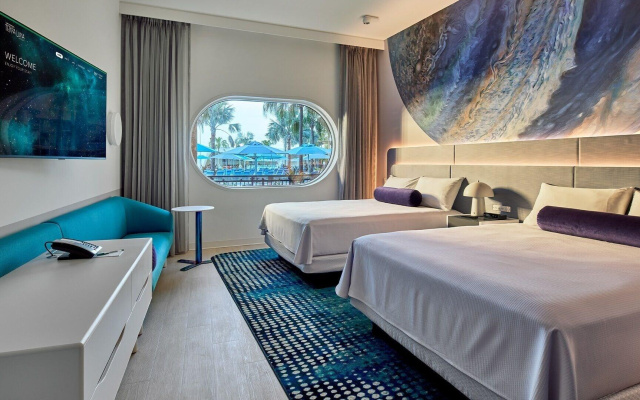 Universal Terra Luna Resort - Image 4