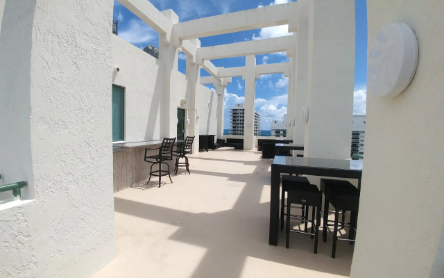 Casablanca on The Ocean West Tower