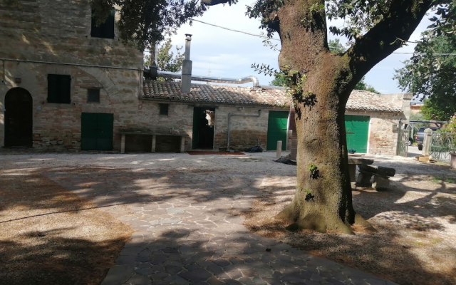 double twin room private bathroom for swimming pool use