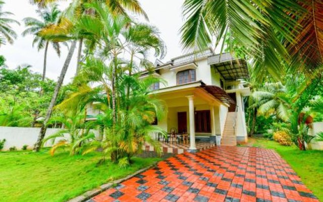 Lake Castle Alleppey Villa