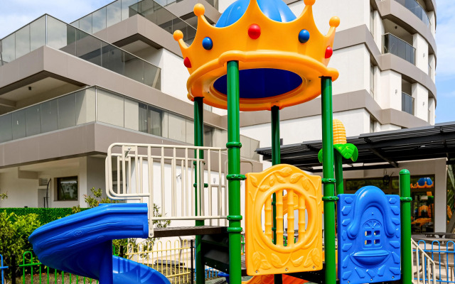 Hotel Laguna Park Sunrise