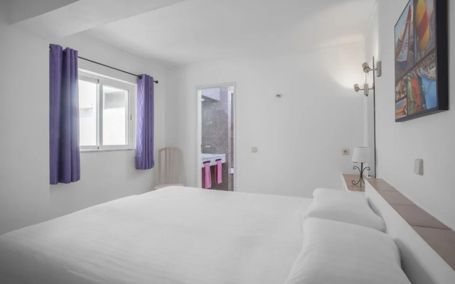 Quinta Paraiso da Mia 2-bedr Apartment in Luz