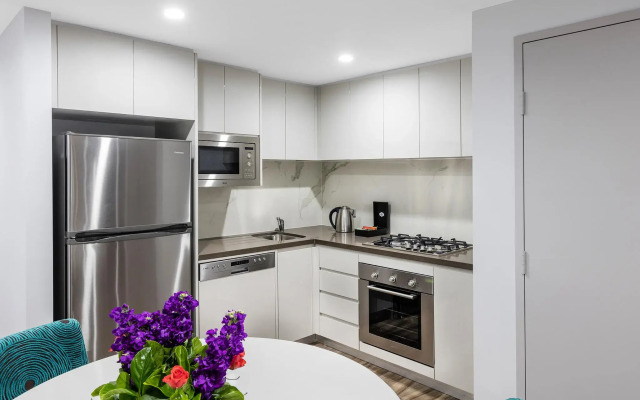 Meriton Suites Bondi Junction