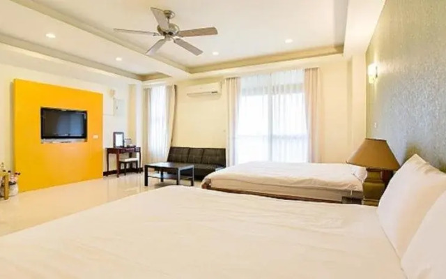 Hundred Per Centum Homestay