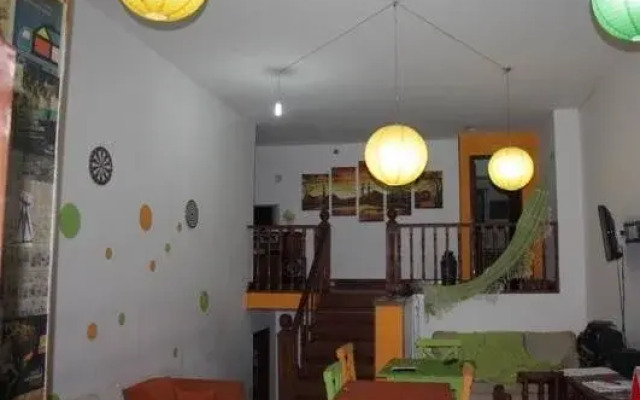 Happy Happy Hostel