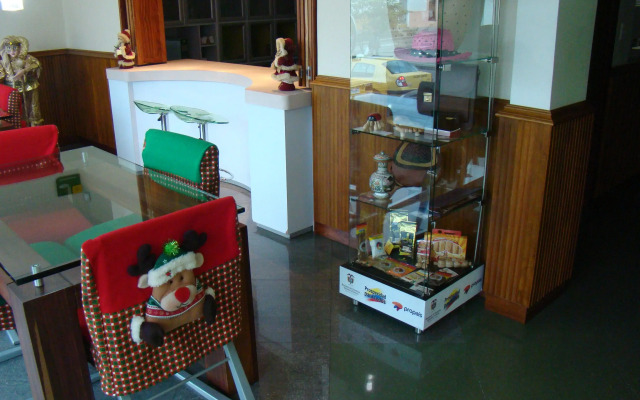Apartahotel Vincent Suites