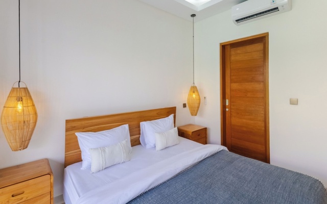 Villa Louna by Pertama Stay – Guest Rooms – Denpasar