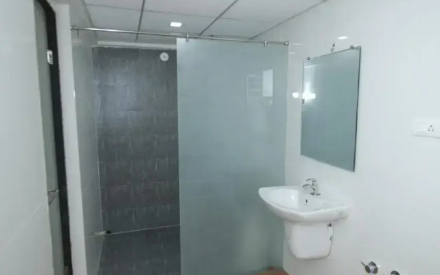 Hotel Shringar Palace By OYO Rooms