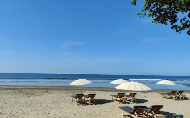 Buena Vida Beach Resort