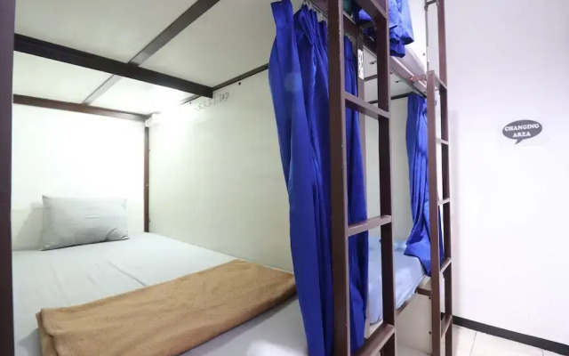 MADOR Malang Dorm Hostel