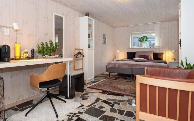 5 Person Holiday Home in Thyholm