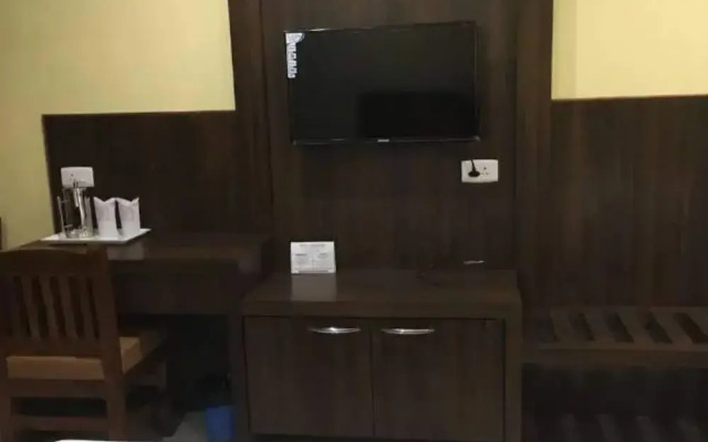 Goroomgo Maharaja Guwahati