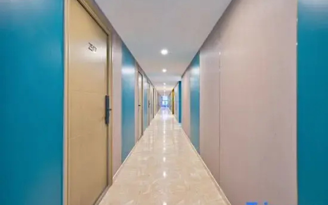 Monadi Zhenpin Hotel (Nanjing Jiangning Longhu Binjiang Shangcheng)