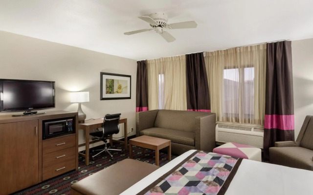 Comfort Inn Midtown