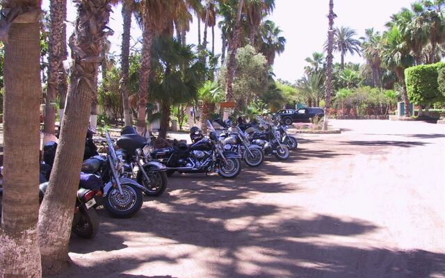 Hotel Oasis