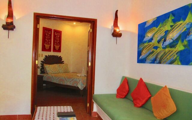 Condo Mariachi by Playa Paradise