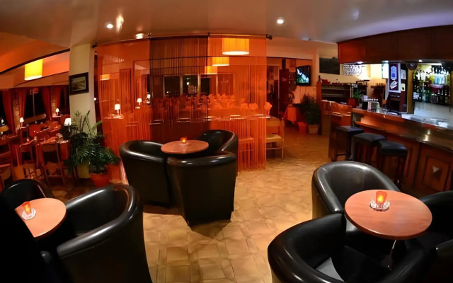 Le Porto Appart'Hotel