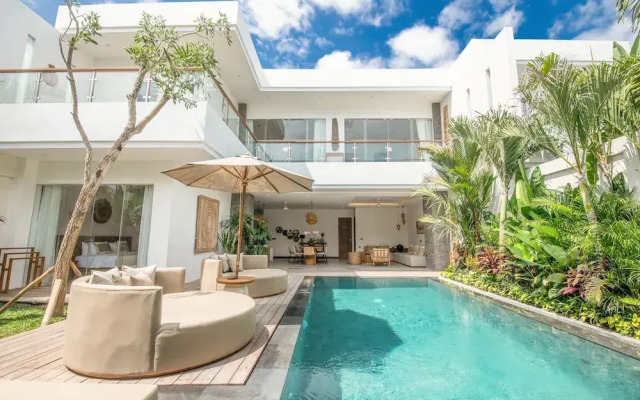 SOL n2 Villa in Dalung