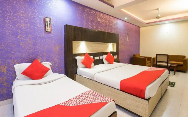 Hotel Hanuwant Palace
