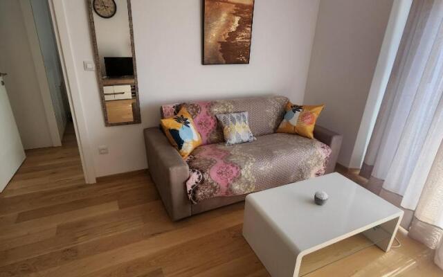Lovely 1-Bedroom rental unit with free parking