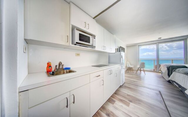 Marco's Beach Place