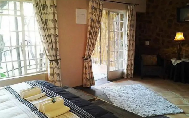 Zenzele River Lodge