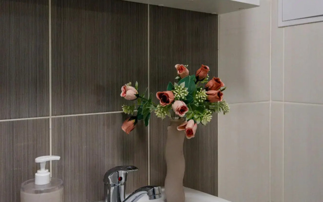 Апартаменты на улице Краснодонская 10/21 этаж