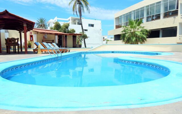 Hotel Las Jacarandas