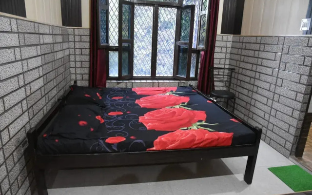 Goroomgo Kaushalya Residency Uttarakhand