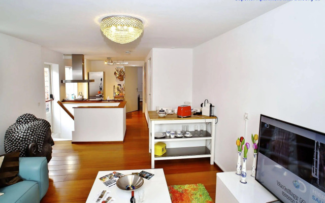 Luxury Apartments Delft VII Royal Delft Blue