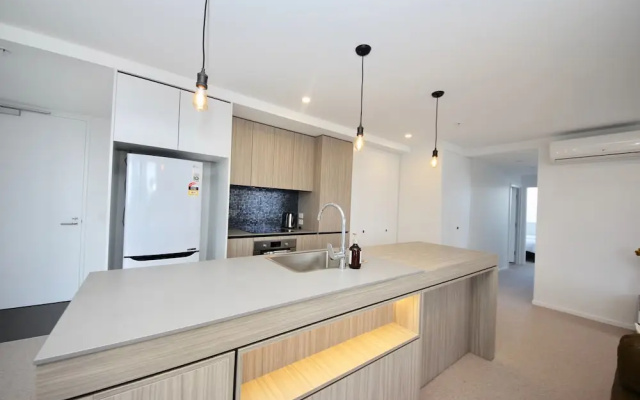 Qube Broadbeach 39 – Guest Rooms – Gold Coast