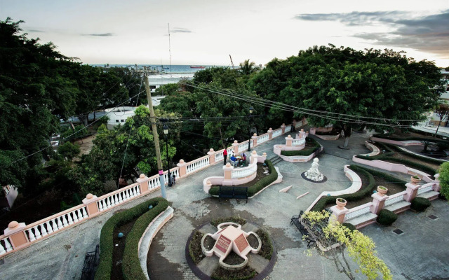 Hotel Portes 9