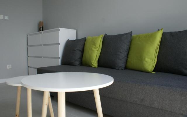 Caroline Street nine