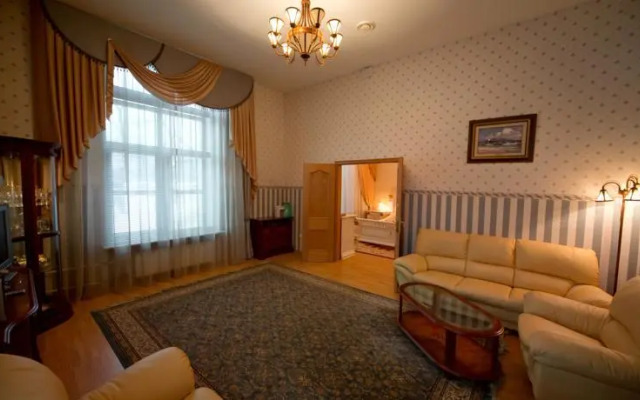 Ле Тон на проспекте Вернадского