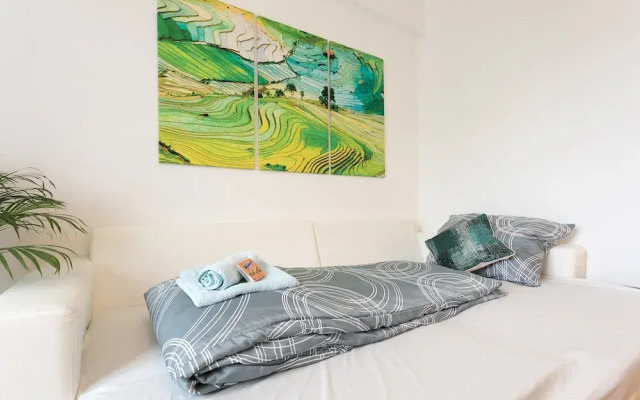 Fr.balcony-trendy neighborhood-2BR 45sqm