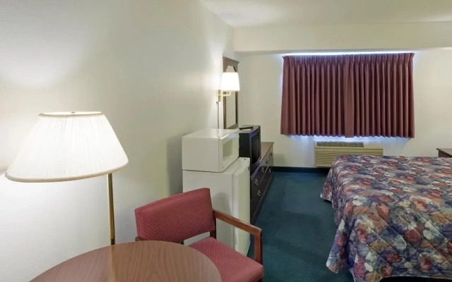 Americas Best Value Inn Holts Summit/Jefferson City